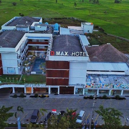 D'Max Hotel & Convention Lombok Praya Extérieur photo