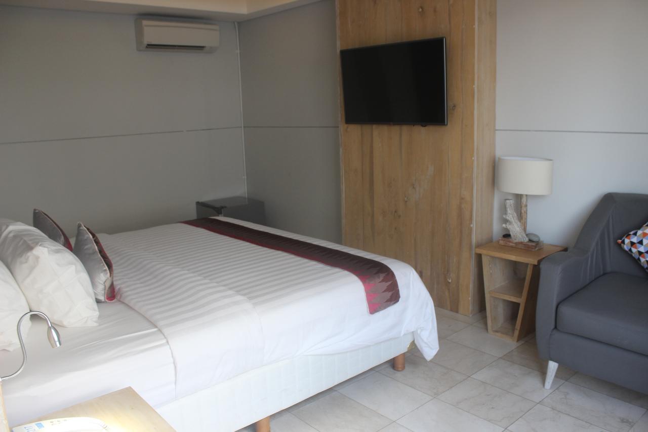 D'Max Hotel & Convention Lombok Praya Extérieur photo